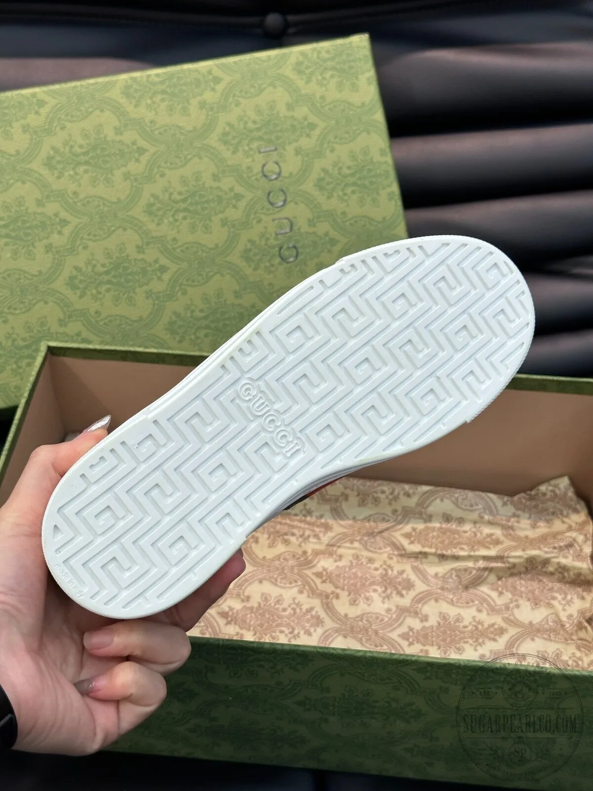 Gucci Ace Embroidered Bee White Leather Sneakers 11 Gucci Ace Embroidered Bee White Leather Sneakers
